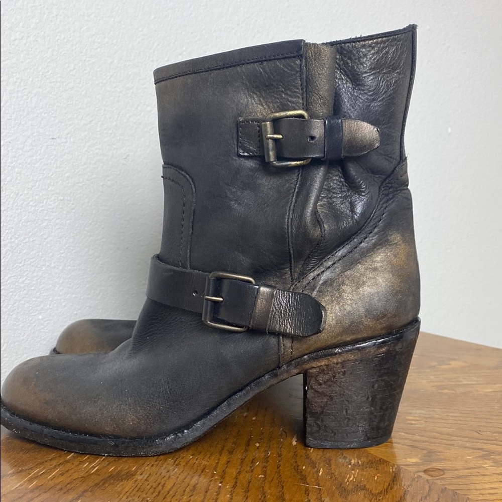 Strategia Black Heeled Boots with Gold Accent Leather Size 40